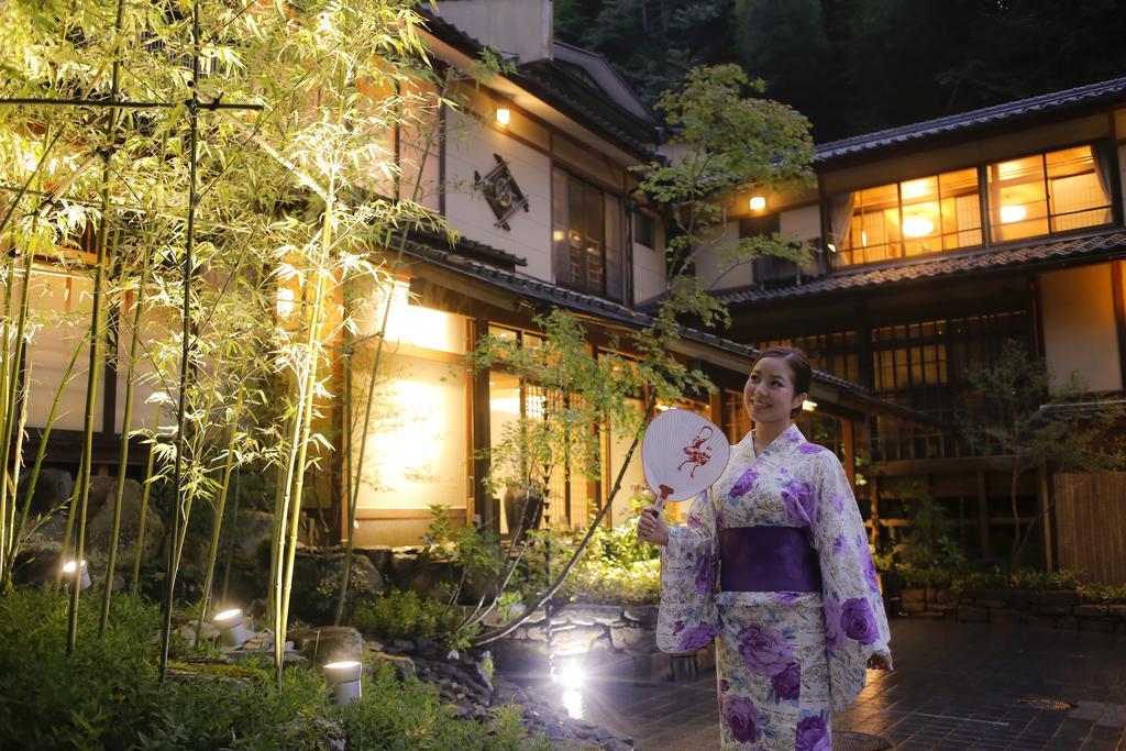 Yuraku Kinosaki Spa & Gardens Тойоока Екстер'єр фото