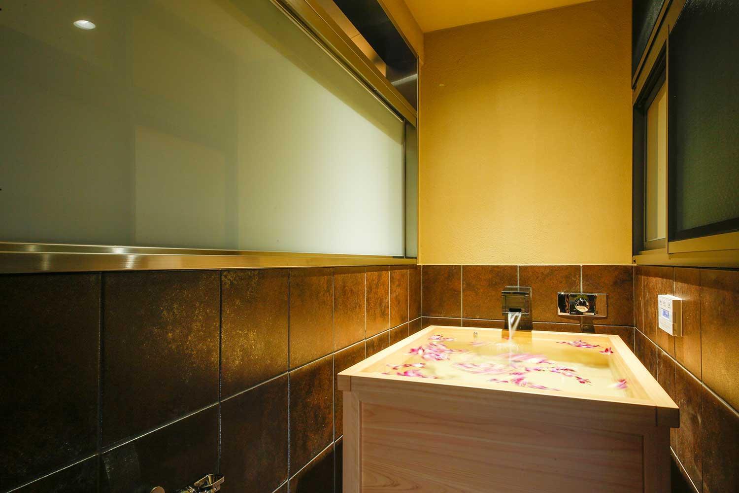 Yuraku Kinosaki Spa & Gardens Тойоока Екстер'єр фото